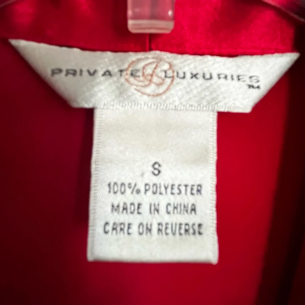 Private Luxuries 2 Piece Long-Sleeve Red Satin Pajama Set Perfect Condition NWOT - Picture 14 of 16